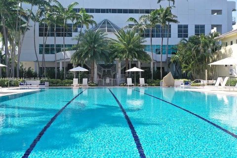 Condo in Miami Beach, Florida, 3 bedrooms  № 1953263 - photo 23