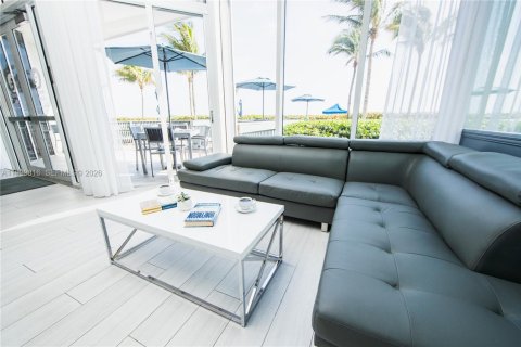 Купить кондоминиум в Санни-Айлс-Бич, Флорида 2 спальни, 165.92м2, № 2066160 - фото 17