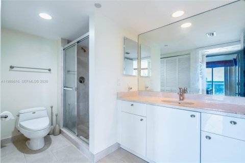 Купить кондоминиум в Санни-Айлс-Бич, Флорида 2 спальни, 165.92м2, № 2066160 - фото 11