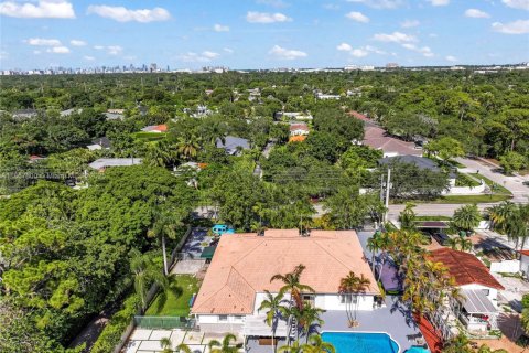 Villa ou maison à vendre à Miami, Floride: 5 chambres, 323.58 m2 № 2054922 - photo 7