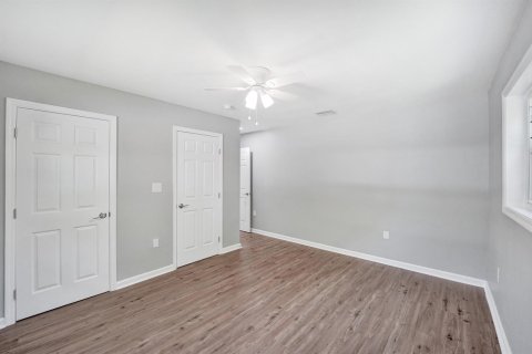 House in Fort Lauderdale, Florida 3 bedrooms, 166.57 sq.m. № 2185529 - photo 27