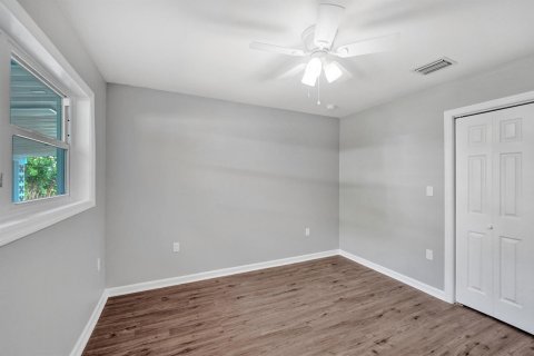 House in Fort Lauderdale, Florida 3 bedrooms, 166.57 sq.m. № 2185529 - photo 22