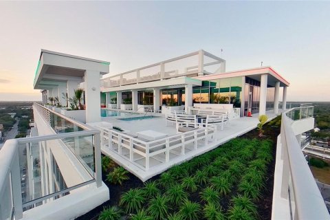 Condo in Saint Petersburg, Florida, 2 bedrooms  № 1881385 - photo 7