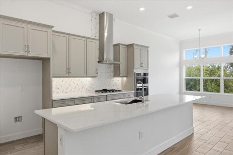 Villa ou maison à vendre à Apollo Beach, Floride: 4 chambres, 271.46 m2 № 2198864 - photo 4