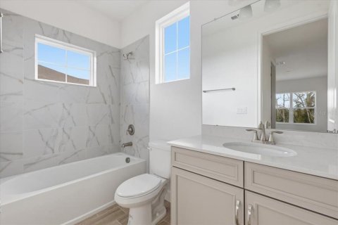 Villa ou maison à vendre à Apollo Beach, Floride: 4 chambres, 271.46 m2 № 2198864 - photo 15