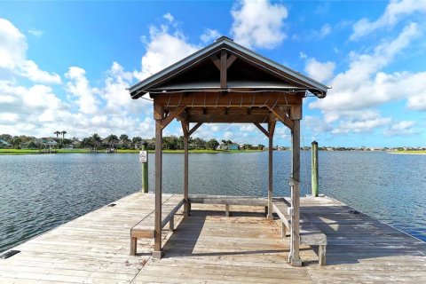 Villa ou maison à vendre à Apollo Beach, Floride: 4 chambres, 271.46 m2 № 2198864 - photo 28