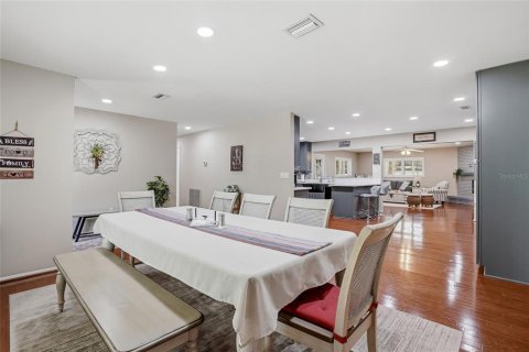 Villa ou maison à vendre à Palm Harbor, Floride: 5 chambres, 224.08 m2 № 2152141 - photo 11