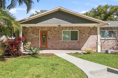 Villa ou maison à vendre à Palm Harbor, Floride: 5 chambres, 224.08 m2 № 2152141 - photo 2