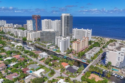 Copropriété à vendre à Pompano Beach, Floride: 1 chambre, 60.2 m2 № 2390183 - photo 13