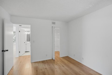Copropriété à vendre à Coral Springs, Floride: 2 chambres, 105.91 m2 № 2083531 - photo 16