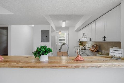 Copropriété à vendre à Coral Springs, Floride: 2 chambres, 105.91 m2 № 2083531 - photo 29