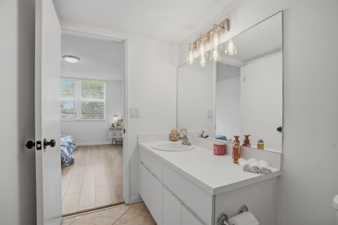Copropriété à vendre à Coral Springs, Floride: 2 chambres, 105.91 m2 № 2083531 - photo 8