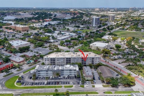 Condominio en venta en West Palm Beach, Florida, 2 dormitorios, 100.43 m2 № 2240655 - foto 24
