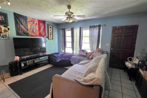 House in Bradenton, Florida 3 bedrooms, 142.7 sq.m. № 2196970 - photo 9