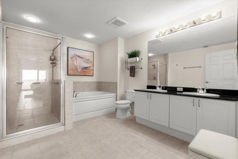 Condominio en venta en Daytona Beach, Florida, 2 dormitorios, 164.9 m2 № 1765074 - foto 14