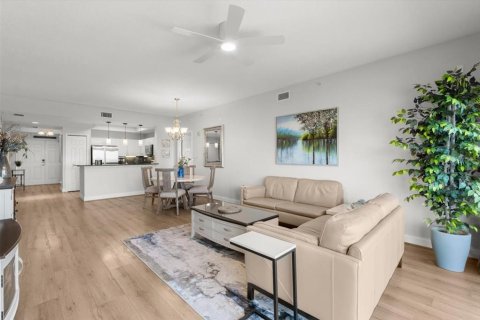 Condominio en venta en Daytona Beach, Florida, 2 dormitorios, 164.9 m2 № 1765074 - foto 8