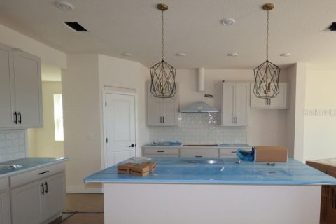Villa ou maison à vendre à Odessa, Floride: 4 chambres, 252.6 m2 № 2309820 - photo 9