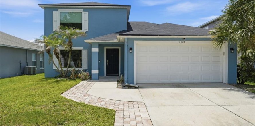 Villa ou maison à Orlando, Floride 5 chambres, 260.22 m2 № 2147650