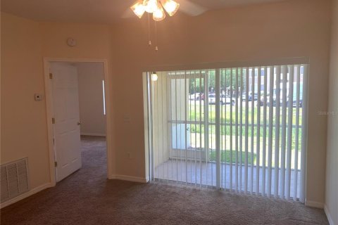 Townhouse in Riverview, Florida 3 bedrooms, 106.93 sq.m. № 1813754 - photo 9
