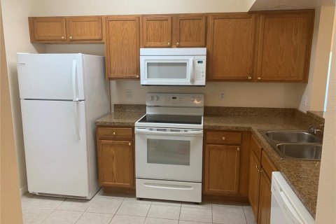 Townhouse in Riverview, Florida 3 bedrooms, 106.93 sq.m. № 1813754 - photo 4