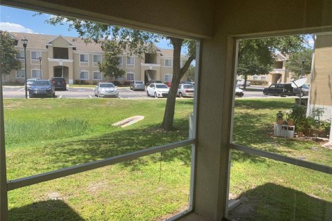 Townhouse in Riverview, Florida 3 bedrooms, 106.93 sq.m. № 1813754 - photo 10