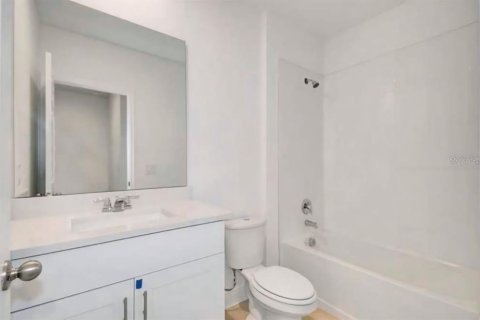 Casa en venta en Daytona Beach, Florida, 4 dormitorios, 158.68 m2 № 1750471 - foto 8