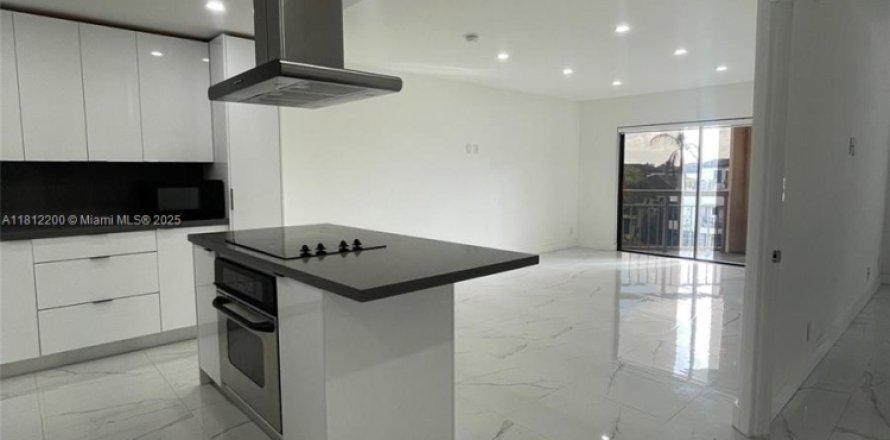 Condo à Doral, Floride, 1 chambre  № 1779834