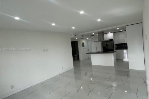 Copropriété à vendre à Doral, Floride: 1 chambre, 65.96 m2 № 1779834 - photo 9