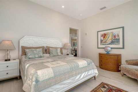 Condo in Sarasota, Florida, 3 bedrooms  № 2100940 - photo 23