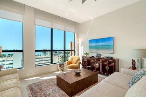 Condo in Sarasota, Florida, 3 bedrooms  № 2100940 - photo 16