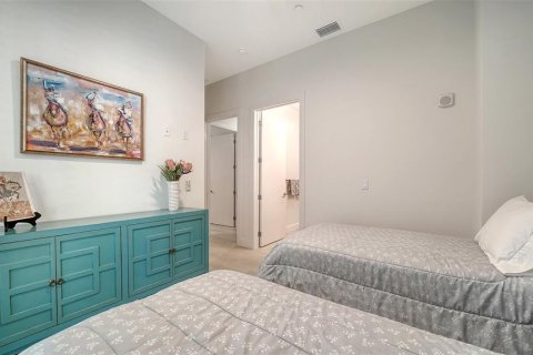Condo in Sarasota, Florida, 3 bedrooms  № 2100940 - photo 28