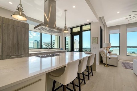 Condo in Sarasota, Florida, 3 bedrooms  № 2100940 - photo 9