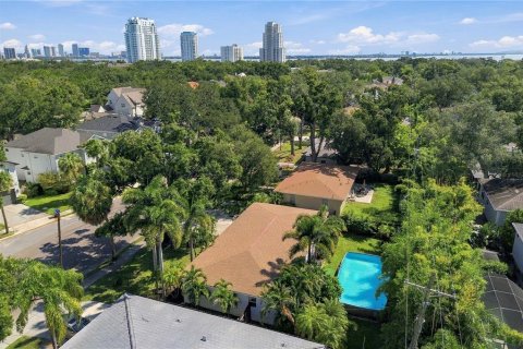 Casa en venta en Tampa, Florida, 3 dormitorios, 139.35 m2 № 2391256 - foto 27