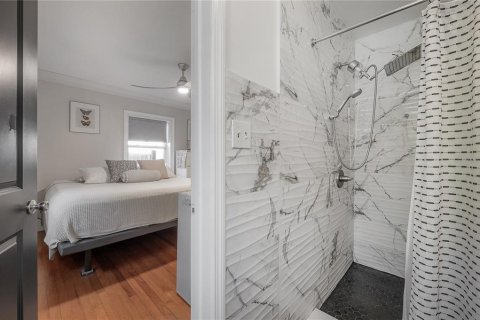 Casa en venta en Tampa, Florida, 3 dormitorios, 139.35 m2 № 2391256 - foto 16