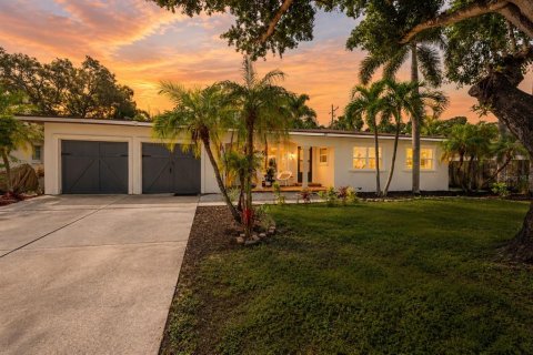 Casa en Tampa, Florida 3 dormitorios, 139.35 m2 № 2391256