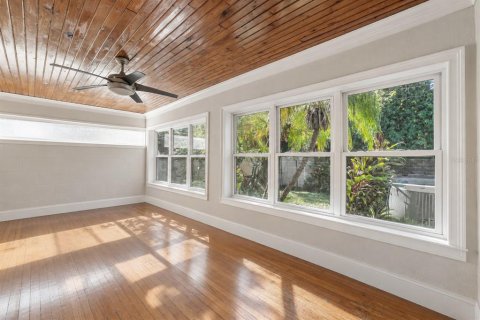 Casa en venta en Tampa, Florida, 3 dormitorios, 139.35 m2 № 2391256 - foto 10