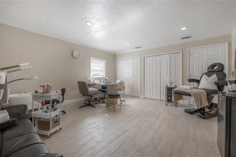 Casa en venta en Tampa, Florida, 3 dormitorios, 139.35 m2 № 2391256 - foto 12