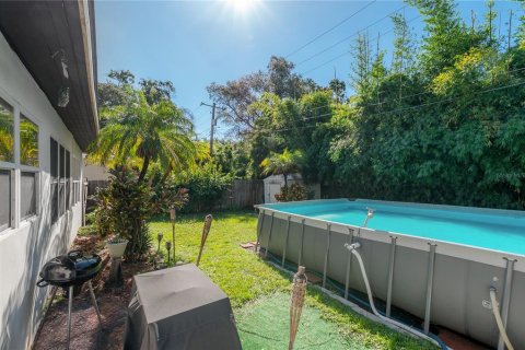 Casa en venta en Tampa, Florida, 3 dormitorios, 139.35 m2 № 2391256 - foto 24