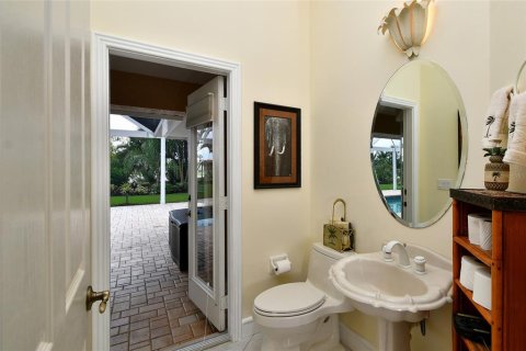 House in Punta Gorda, Florida 3 bedrooms, 219.71 sq.m. № 2199248 - photo 27