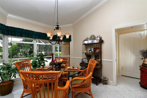 House in Punta Gorda, Florida 3 bedrooms, 219.71 sq.m. № 2199248 - photo 26