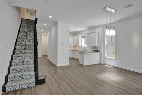 Townhouse in Fort Lauderdale, Florida 3 bedrooms, 210.14 sq.m. № 2189491 - photo 15