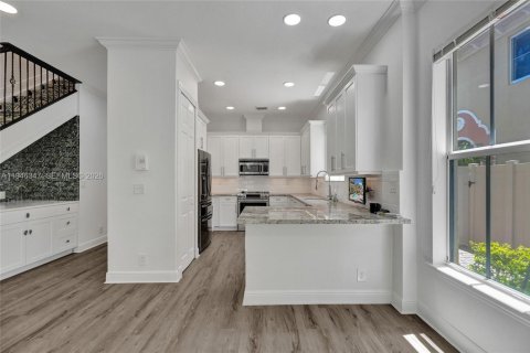 Townhouse in Fort Lauderdale, Florida 3 bedrooms, 210.14 sq.m. № 2189491 - photo 18