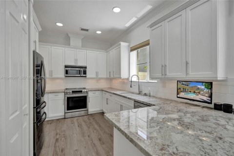 Townhouse in Fort Lauderdale, Florida 3 bedrooms, 210.14 sq.m. № 2189491 - photo 20