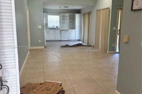 Купить виллу или дом в Хомстед, Флорида 2 спальни, 98.2м2, № 1986026 - фото 2