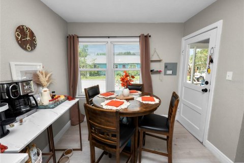 House in Lakeland, Florida 3 bedrooms, 150.5 sq.m. № 1815468 - photo 12
