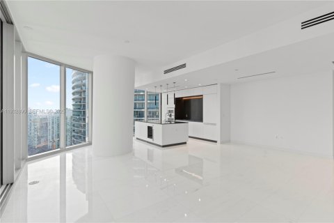 Снять в аренду кондоминиум в Майами, Флорида 3 спальни, 197.51м2, № 1991071 - фото 11