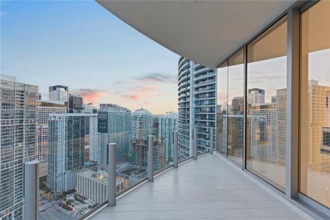 Снять в аренду кондоминиум в Майами, Флорида 3 спальни, 197.51м2, № 1991071 - фото 23