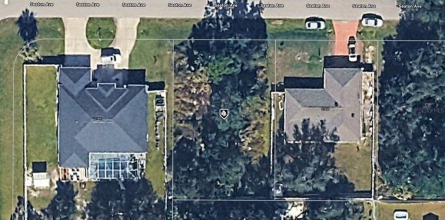 Land in Port Charlotte, Florida № 2379503