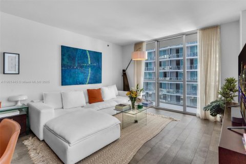 Copropriété à louer à Miami, Floride: 2 chambres, 111.48 m2 № 1975603 - photo 6