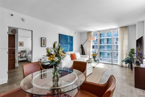 Copropriété à louer à Miami, Floride: 2 chambres, 111.48 m2 № 1975603 - photo 9